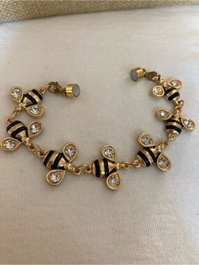 Bumblebee Vintage Bracelet Magnetic Clasp Small Wrist